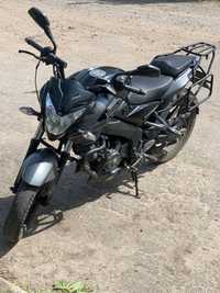 Мотоцикл  Bajaj pulsar ns200