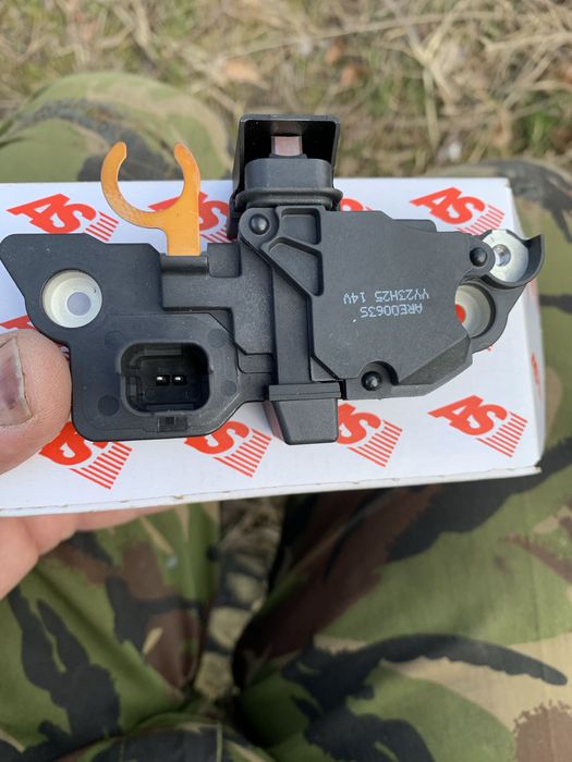 Реле регулятор АRE0063s