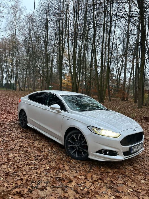Ford Mondeo Ford Mondeo MK5.ST-line BIALA PERLA