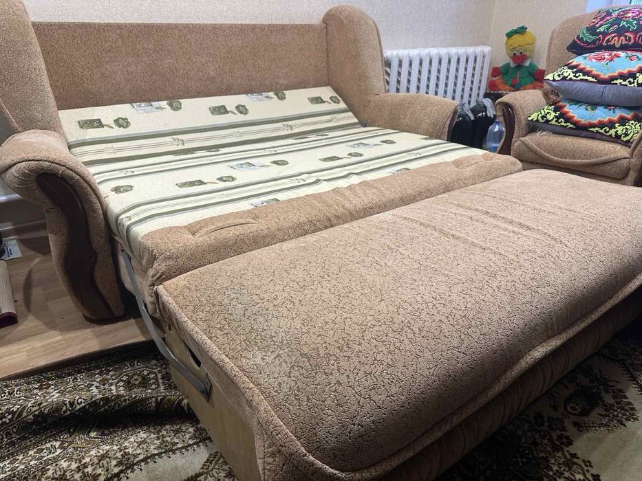 Диван + 2 крісла