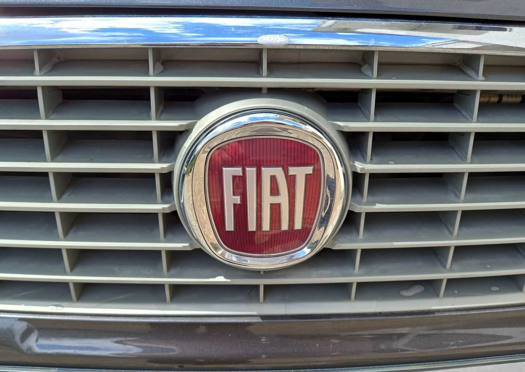 Fiat Linea 1.3 Jet Emotion em Muito Bom estado geral
