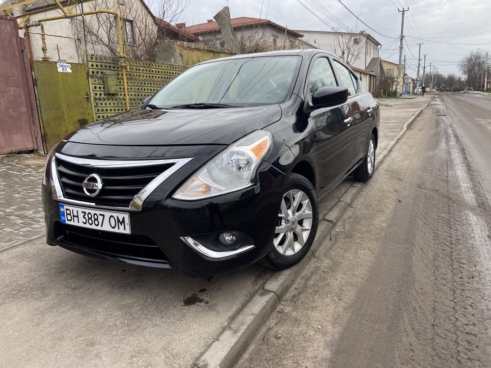 Nissan Versa хорошая комплектация