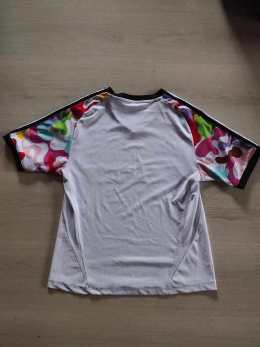 Футболка adidas розмір S