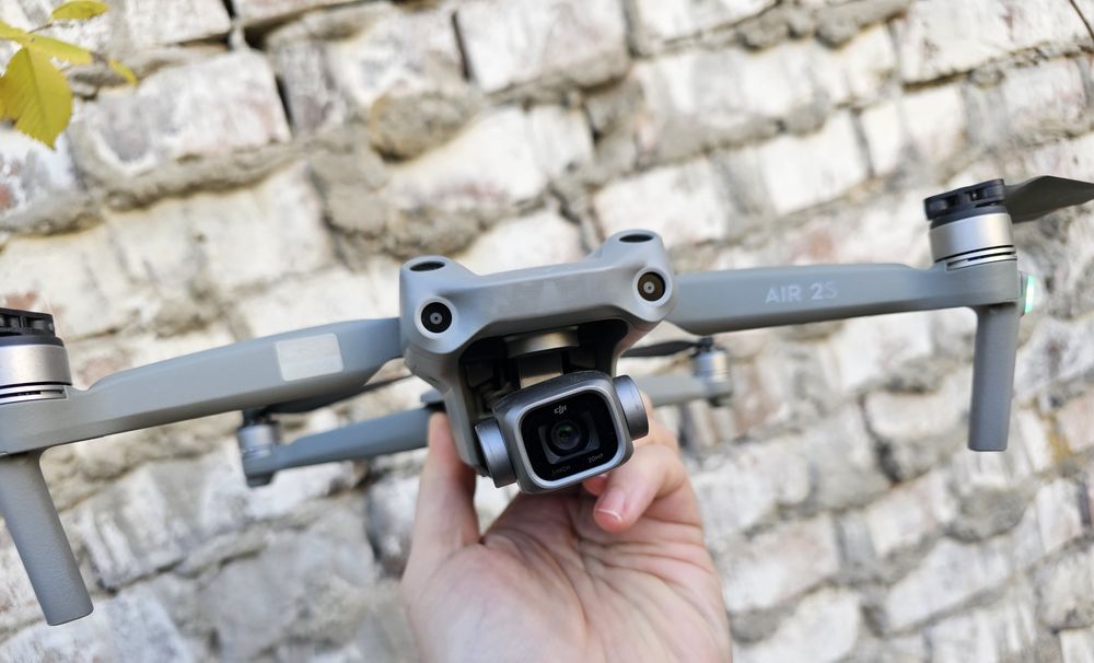 Квадрокоптер DJI Air 2S (с полным комплектом)