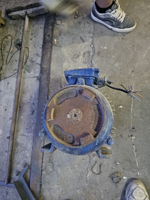 Silnik 7.5 kw 1450 obrotów