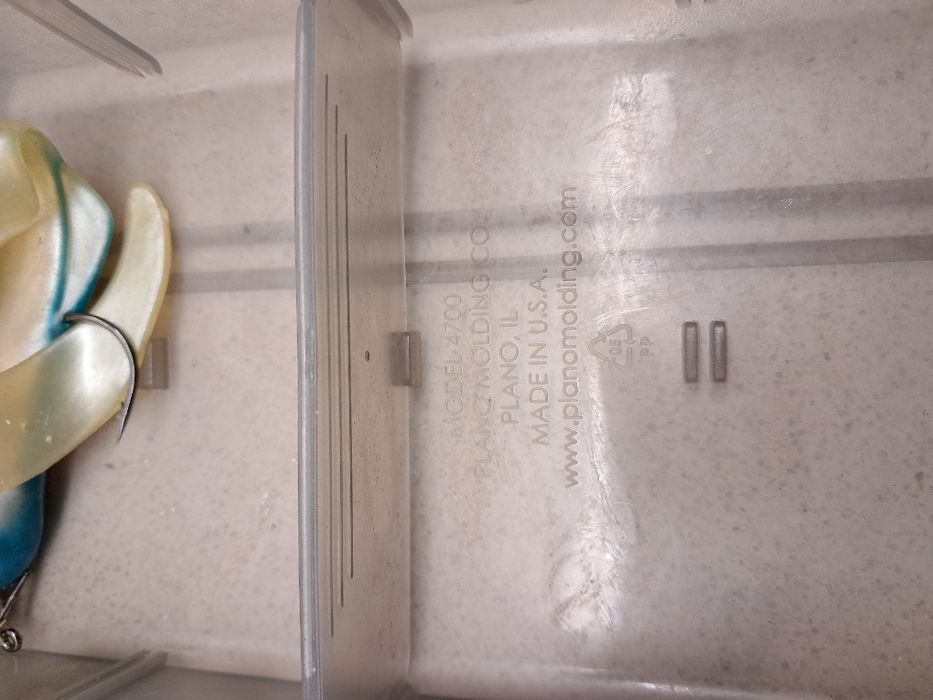 Gumy ponad 250szt, pudlo plano i gratisy