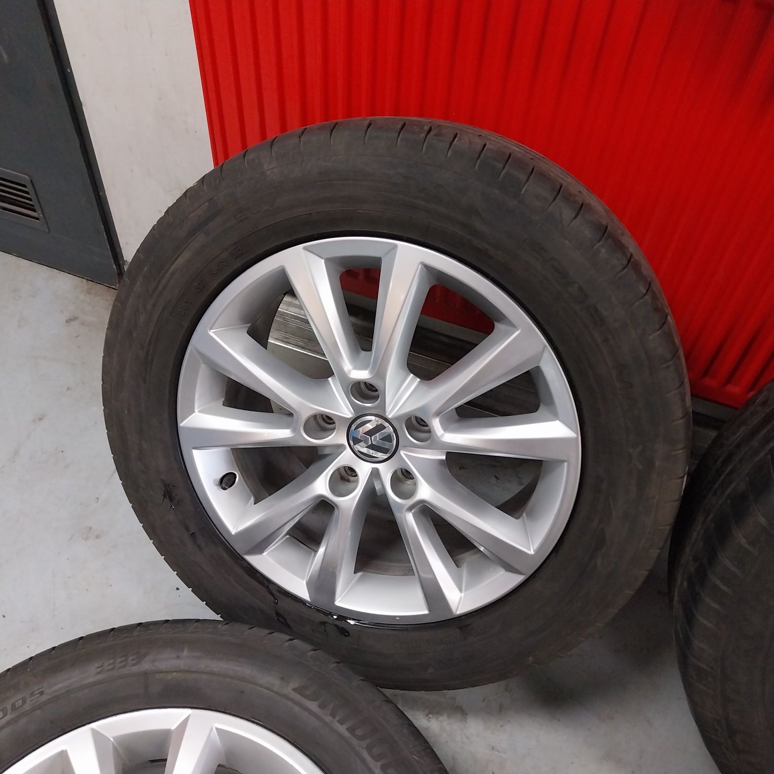 Oryginalne Felgi Aluminiowe VW TOUAREG 18" 5x130 ET53 Super Stan !