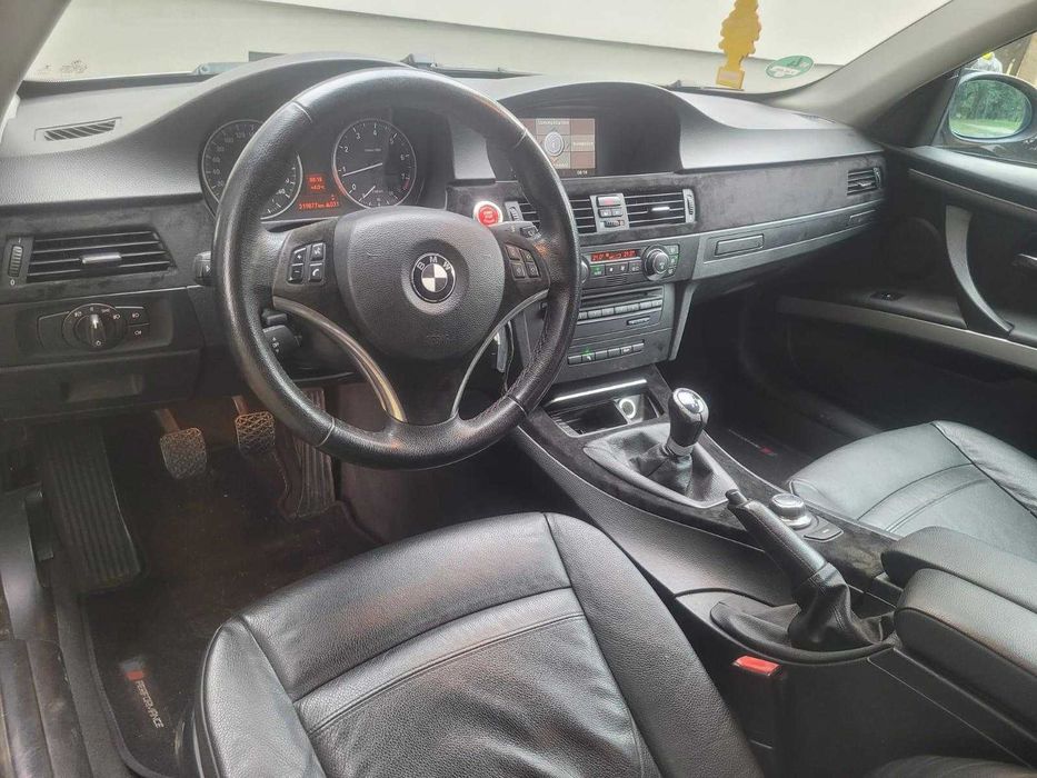BMW E92 Coupe 320i