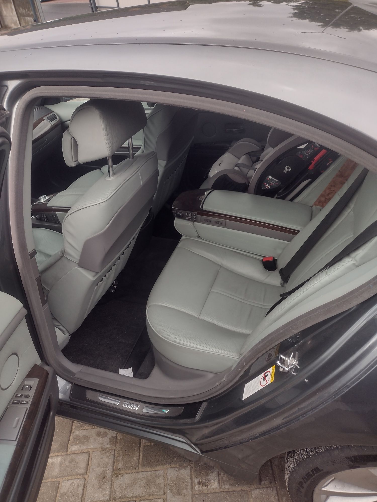 BMW E65 4.4v8 zamiana