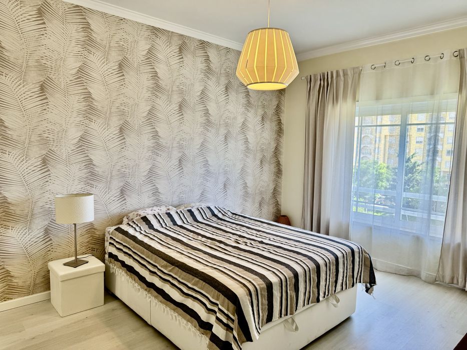 Arrendamento Apartamento T2 c/garagem SEIXAL