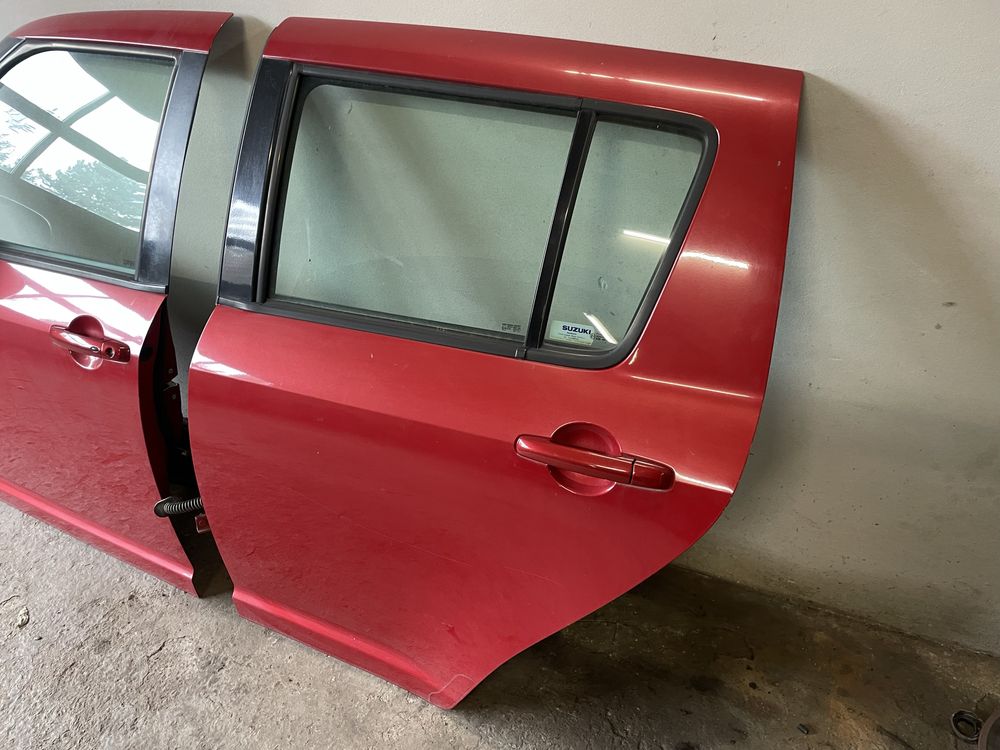 Drzwi lewe przod tyl do suzuki swift mk6