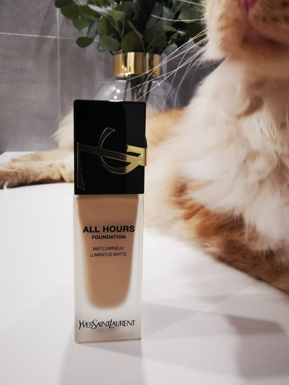 Yves Saint Laurent All Hours Foundation podkład LN1