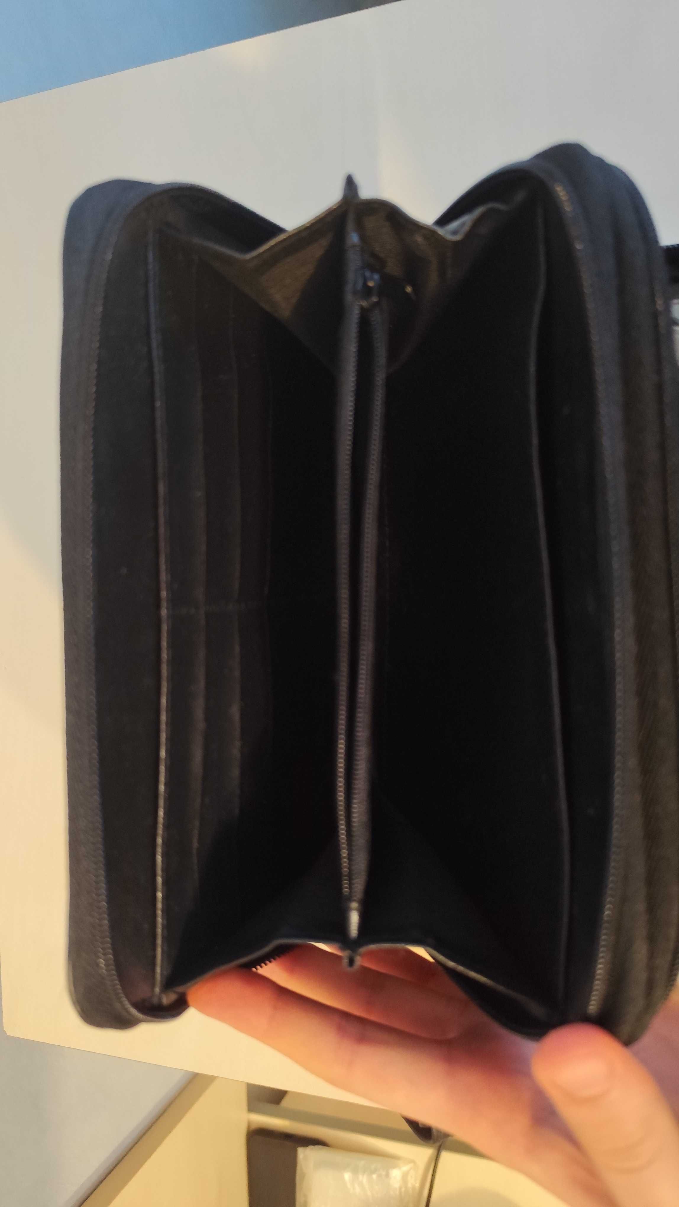 Czarny organizer planer torba