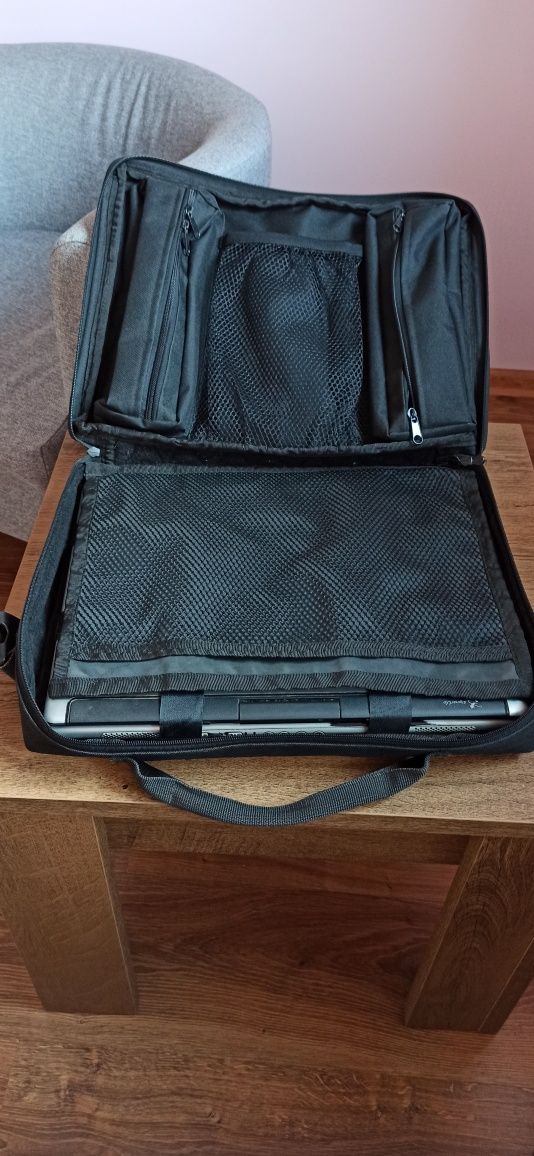 Torba na laptopa