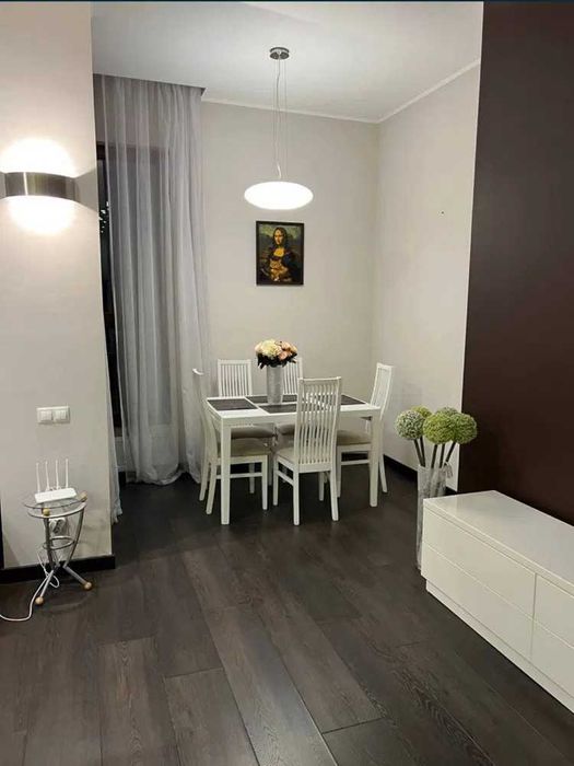 Продам 3кв новобудова пр.Банний 1 ЖК Будинок на Набережній євроремонт