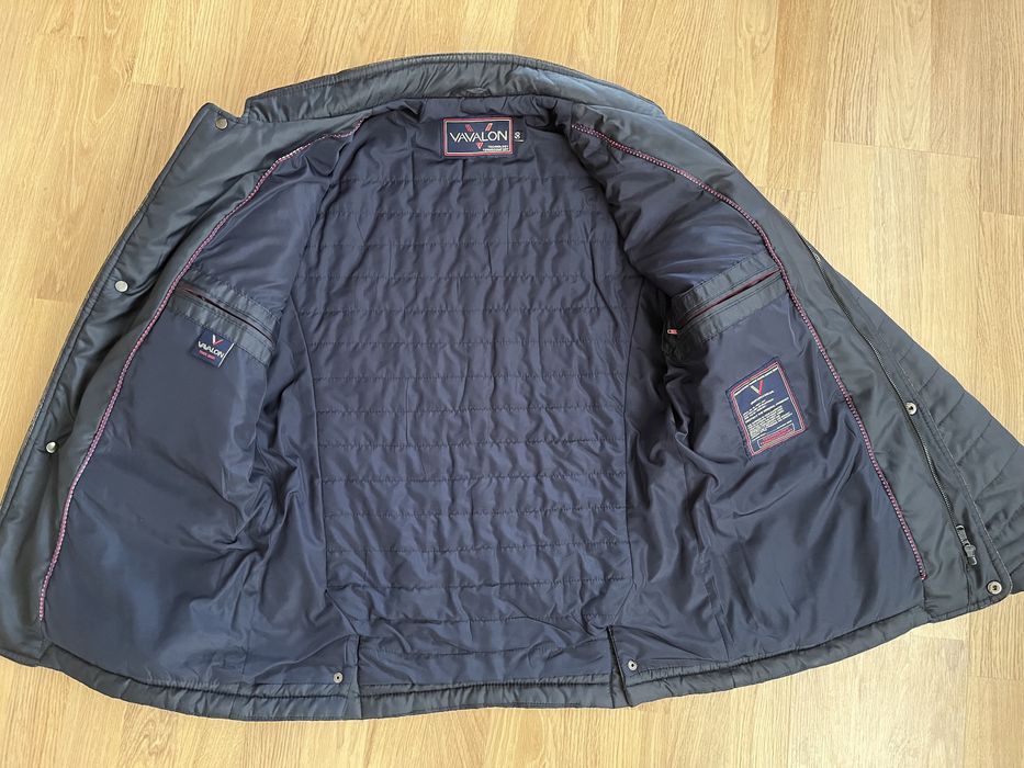 Куртка демісезонна