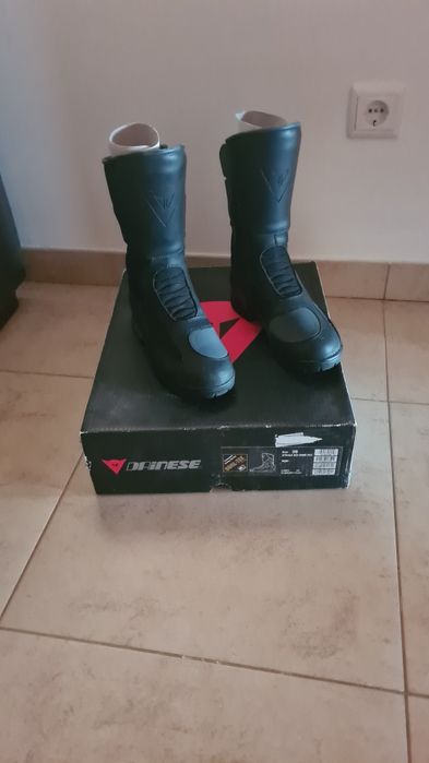 Botas dianese senhora