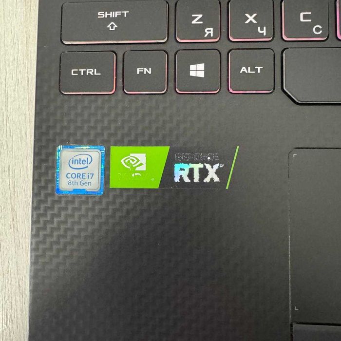 ASUS ROG Strix SCAR II 144Hz i7 8750H 16Gb SSD 120GB HDD 1TB RTX 2070