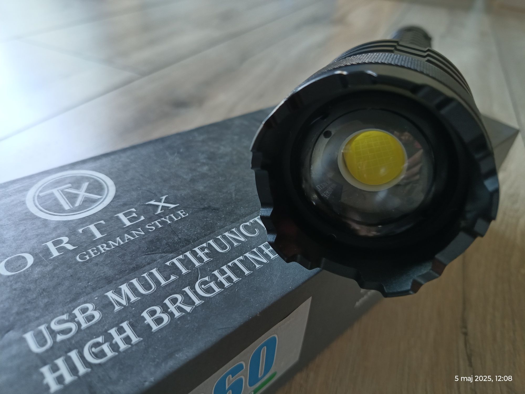 Nowa latarka Ortex P360