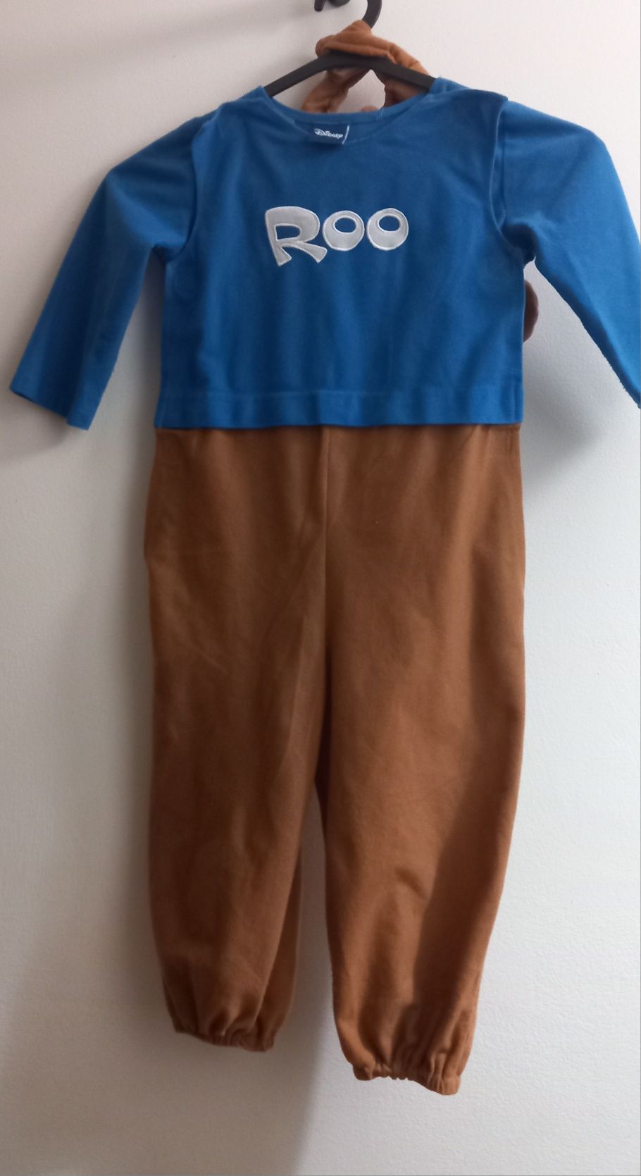 Fantaria de carnaval " Roo" Winnie the Pooh