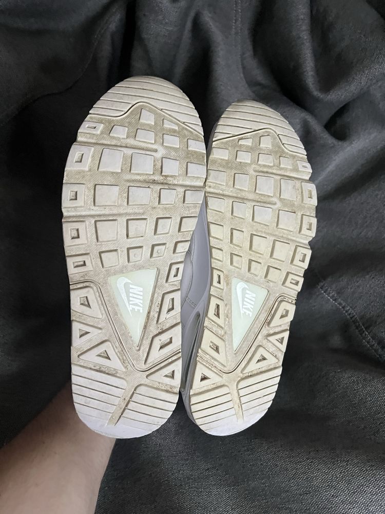 Кросівки NIKE AIR MAX COMMAND 42.5 27 кроссовки найк аир макс команд