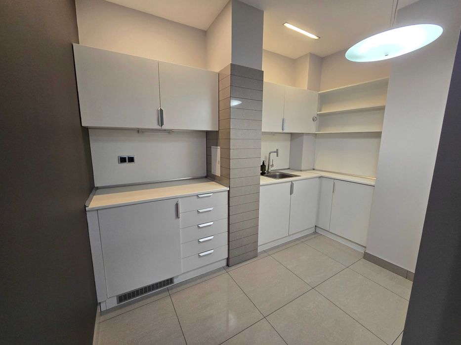 Оренда офісу 300 кв.м. БЦ Карнегі. Кловський 7. 2 поверх. Фасад