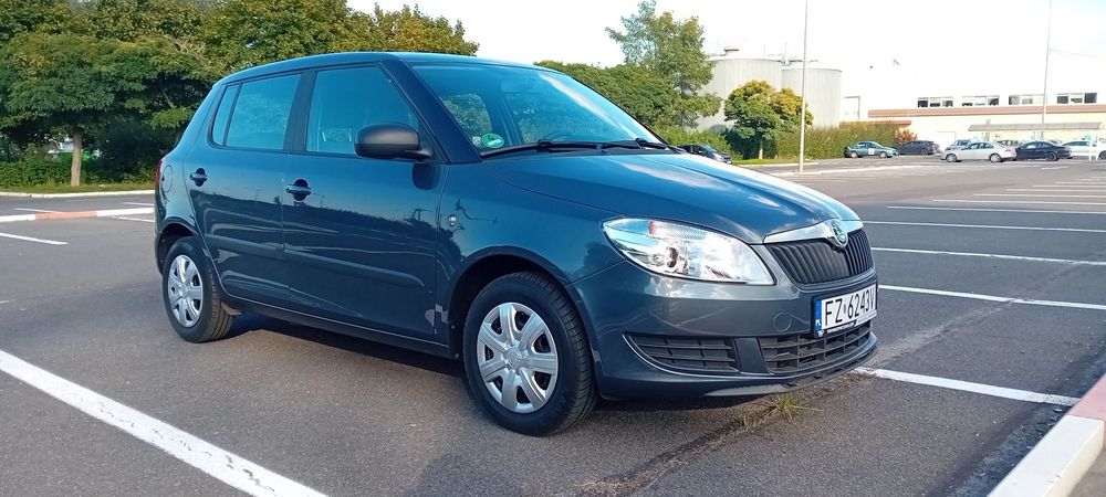 Skoda Fabia 1,4 benzyna oryginalny przebieg