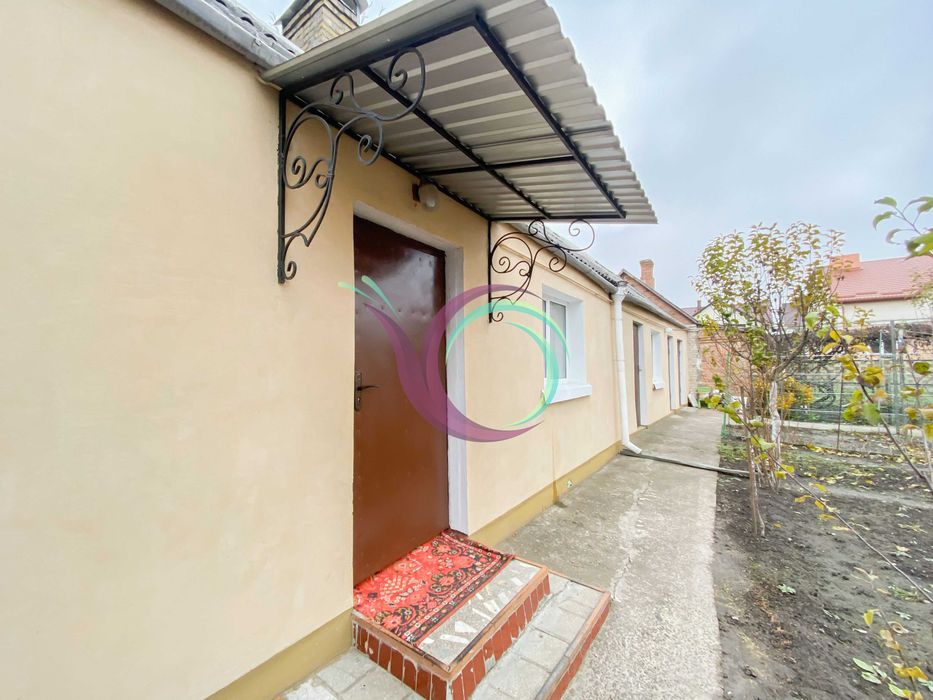 Частина будинку з ремонтом і/о опаленням по вул. Конструкторів, Вишків