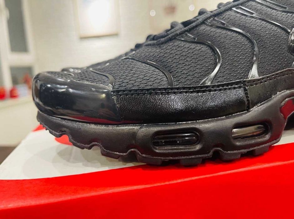 Buty Trampk Nike Air Max TN Black R.39