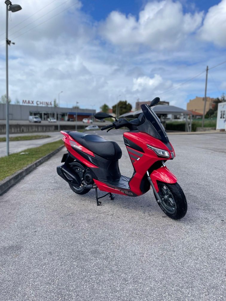Aprilia SXR 50 - 12/2023 | 9.675 km | Como Nova | Garantia até 12/2026