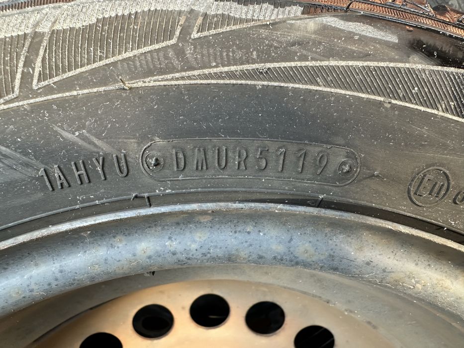 Koła Honda 15” Opony wielosezonowe Falken 175/65/15 + 2 felgi oryginal