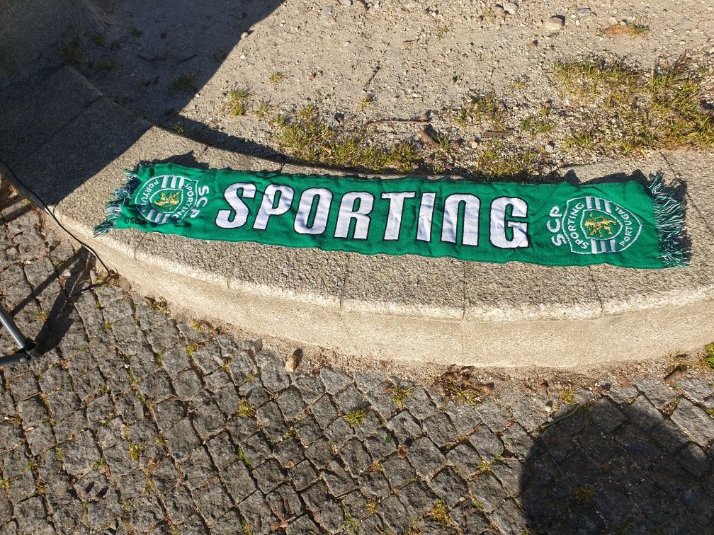 cachecóis Porto e Sporting