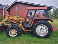 Ursus C-385 A 4x4 z turem i łyżka Sprowadzony zSE nowe opony przód