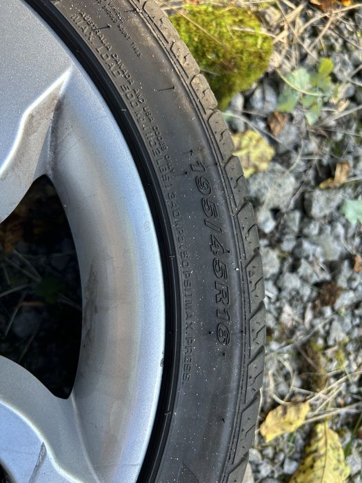 Felgi z oponami do Renault 4x100 16 Zamienie