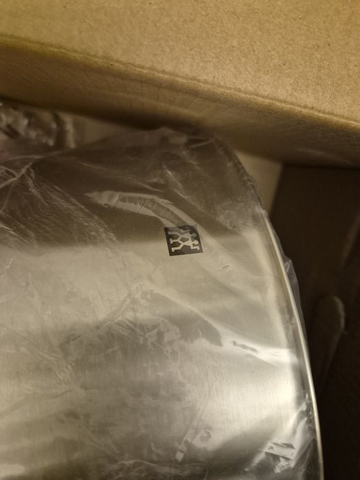 Кастрюля Zwilling 24 cm 6л. Новая, Германия