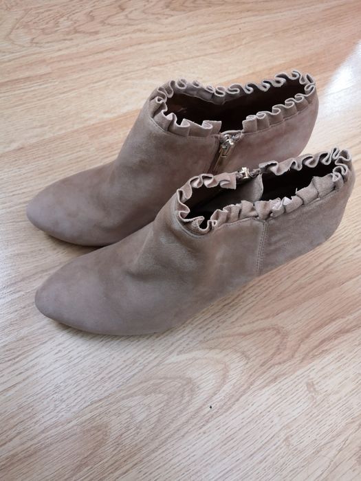 Черивички Banana Republic, устілка 25,5 см