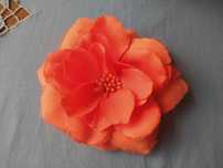Flor para cabelo ou pregador (duas disponíveis)
