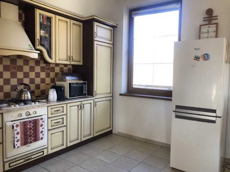 Пропонуємо   затишний будинок у мальовничій Східниці Гори  Карпати