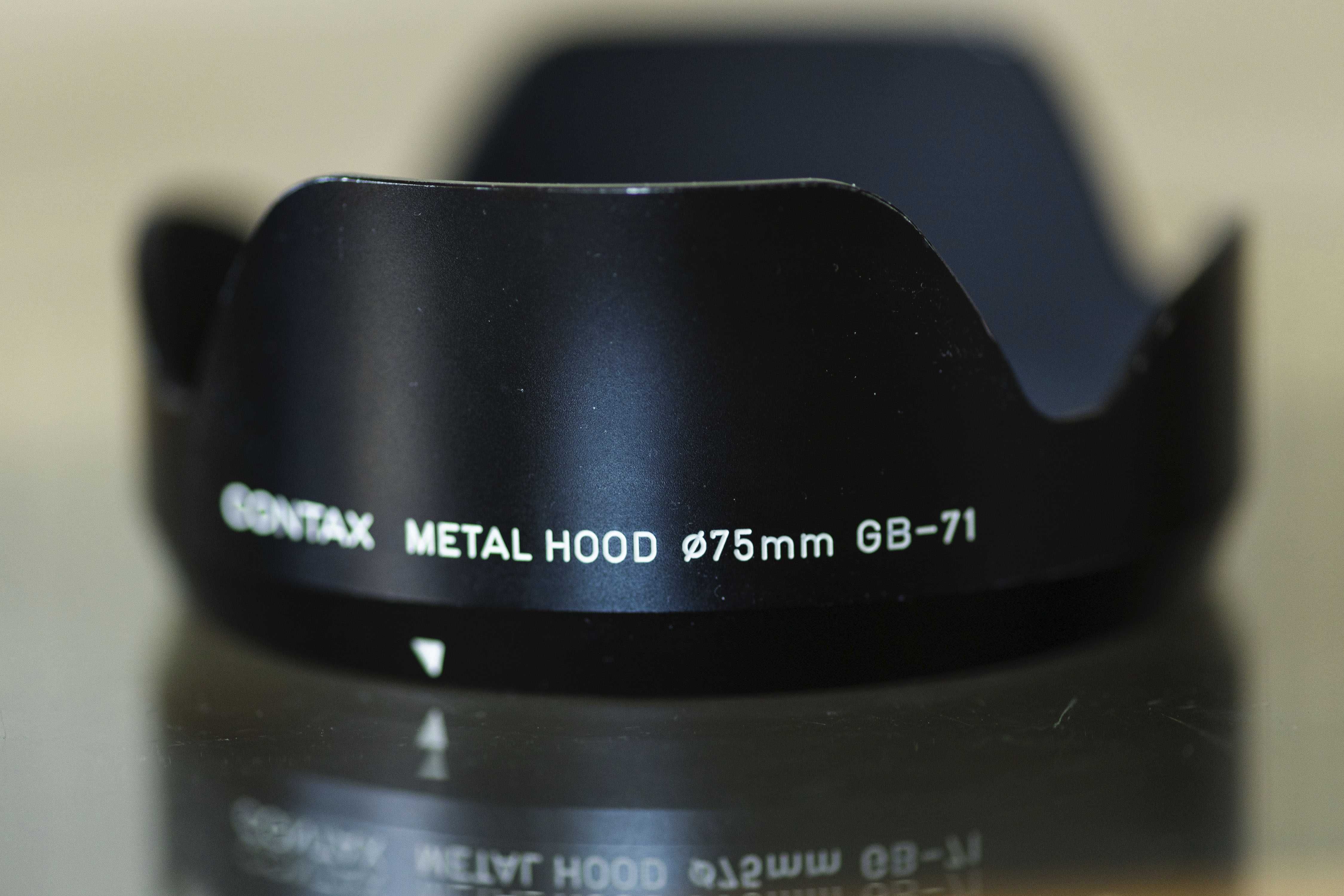 Contax 645 GB-71 osłona metalowa metal hood do obiektywu 45mm