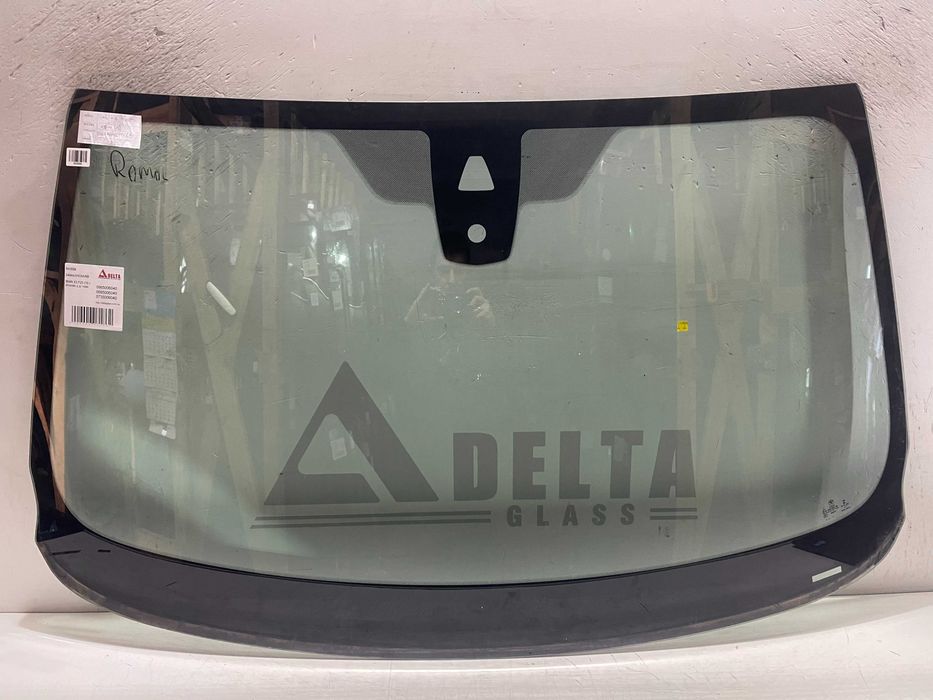 BMW X3 F25  (2012-2017) вітрове скло б/у оригінал