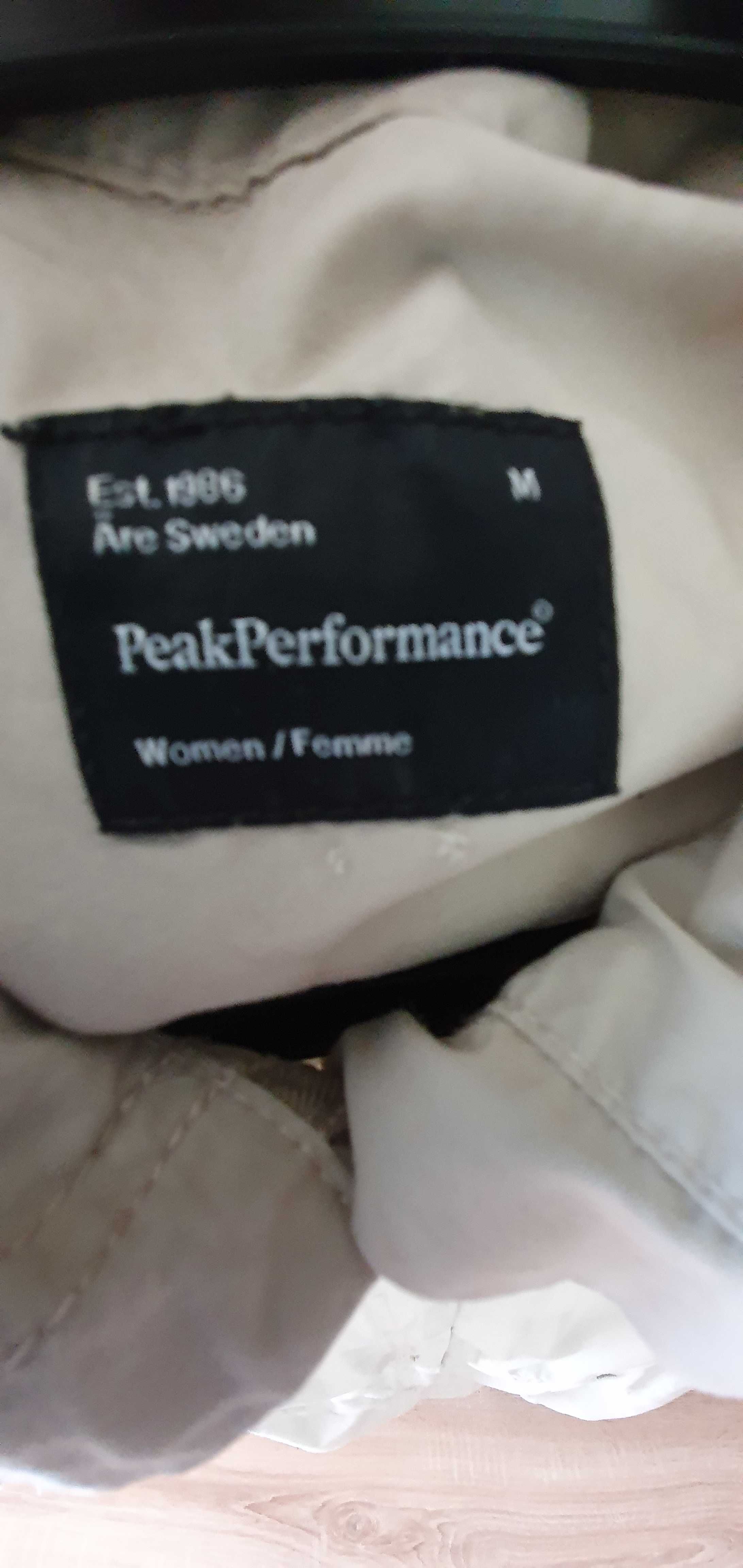 Sukienka Peak Performace M