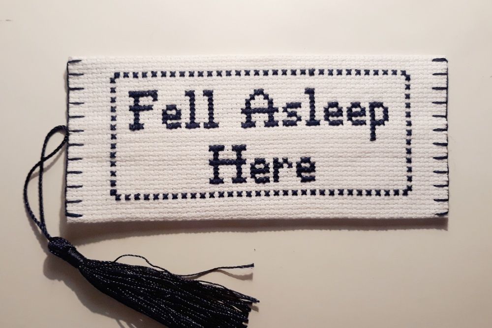 Marcadores de livros em ponto cruz