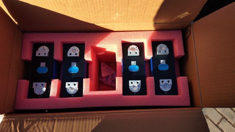 Акумулятори Eve MB31 314AH Grade A+ LiFePO4 3.2V