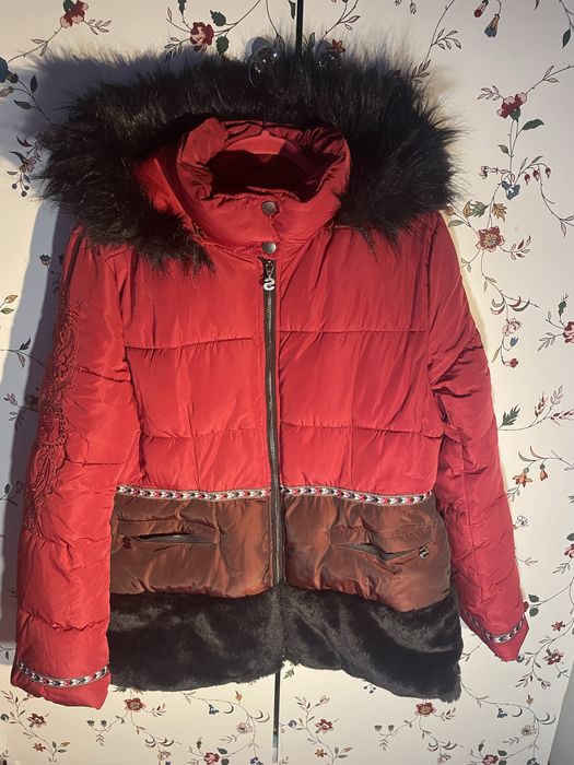 Desigual kurtka zimowa z kapturem taliowana haft efekt 3d 40 42 XL L