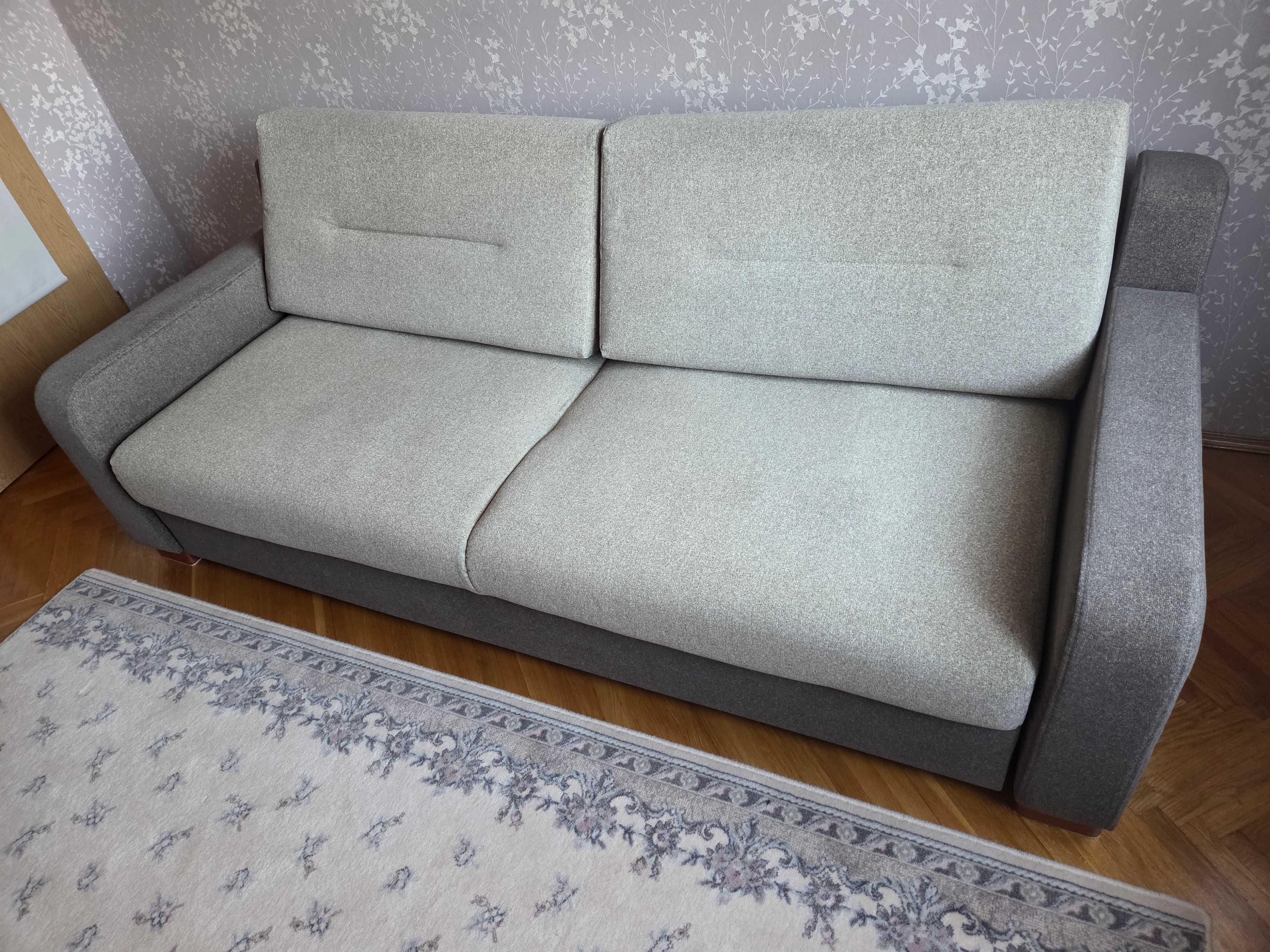 Sofa rozkładana z funkcją spania