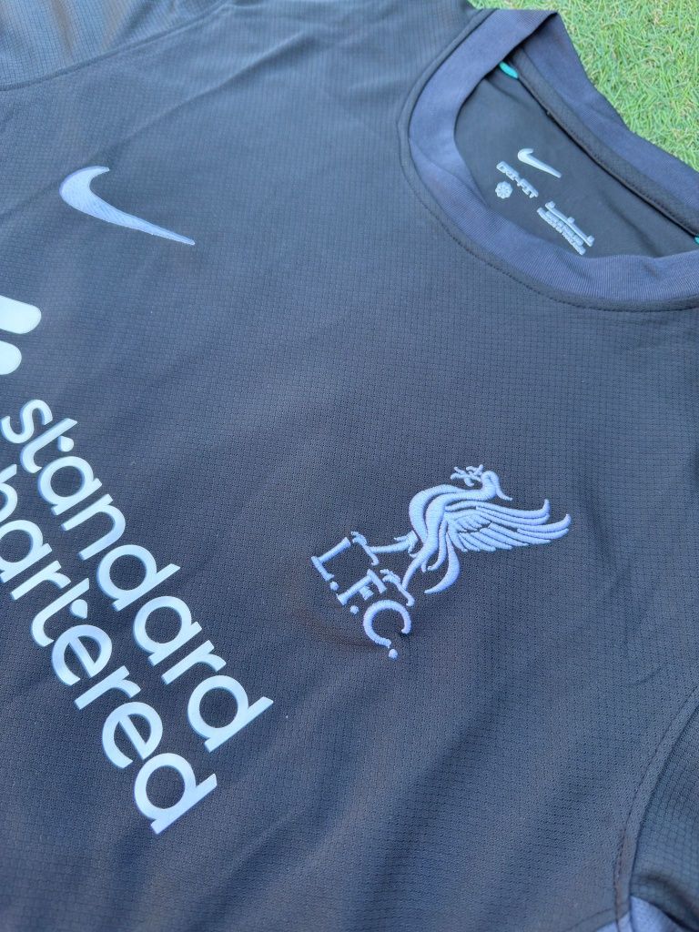 Camisola Liverpool com nome Diogo jota
