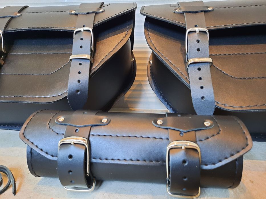 Sakwy plus piórnik ,rolka narzędziowa