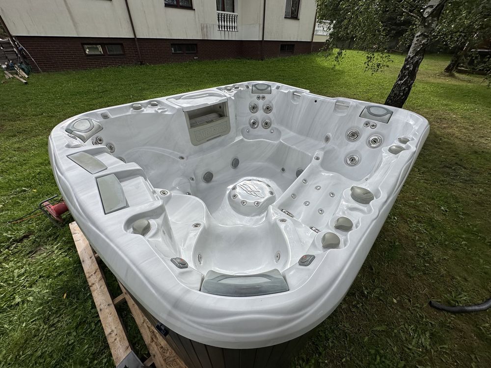 Luksusowa Wanna Jacuzzi Sundance 880 Maxxus - TRANSPORT GRATIS