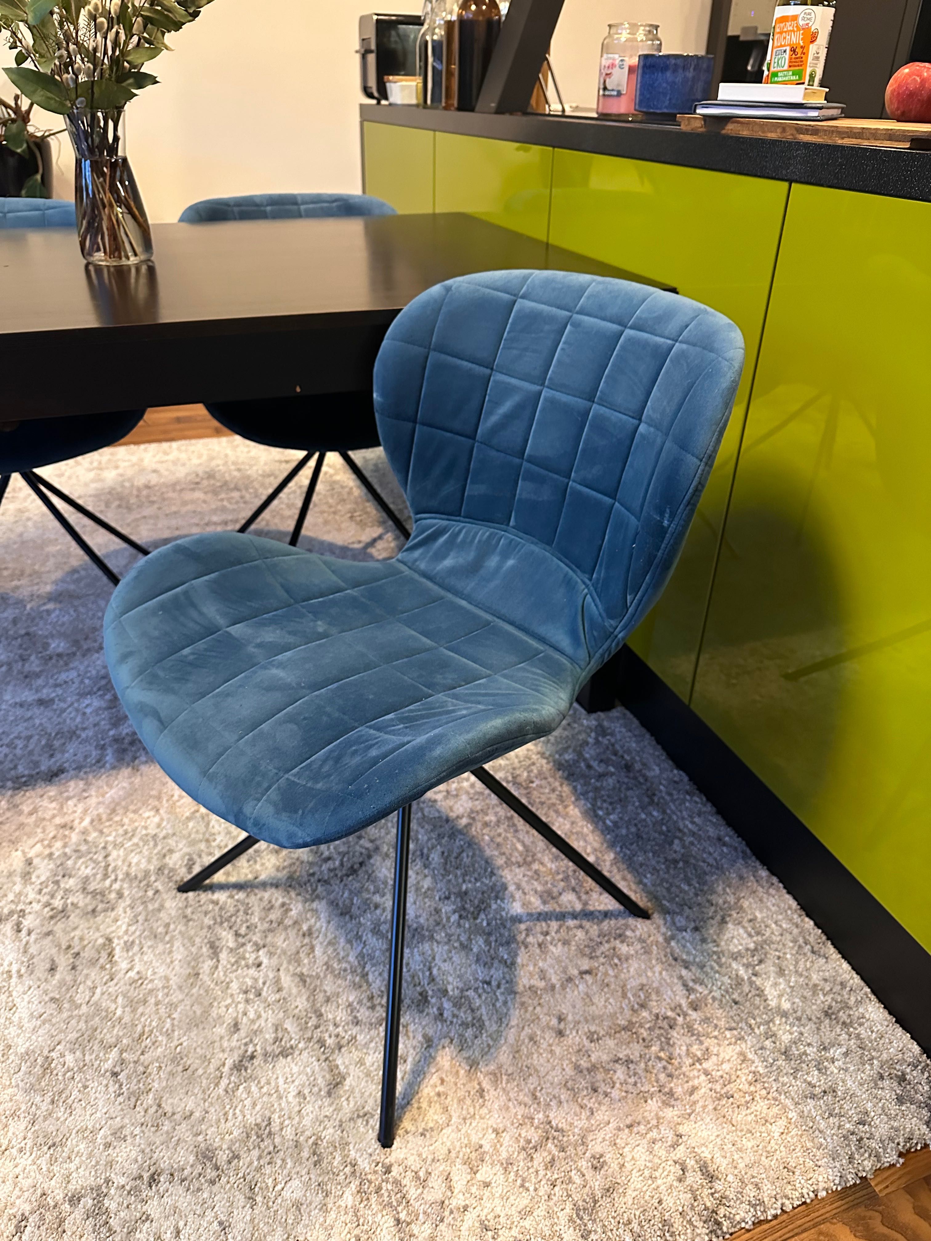 Krzesła tapicerowane niebieskie Zuiver