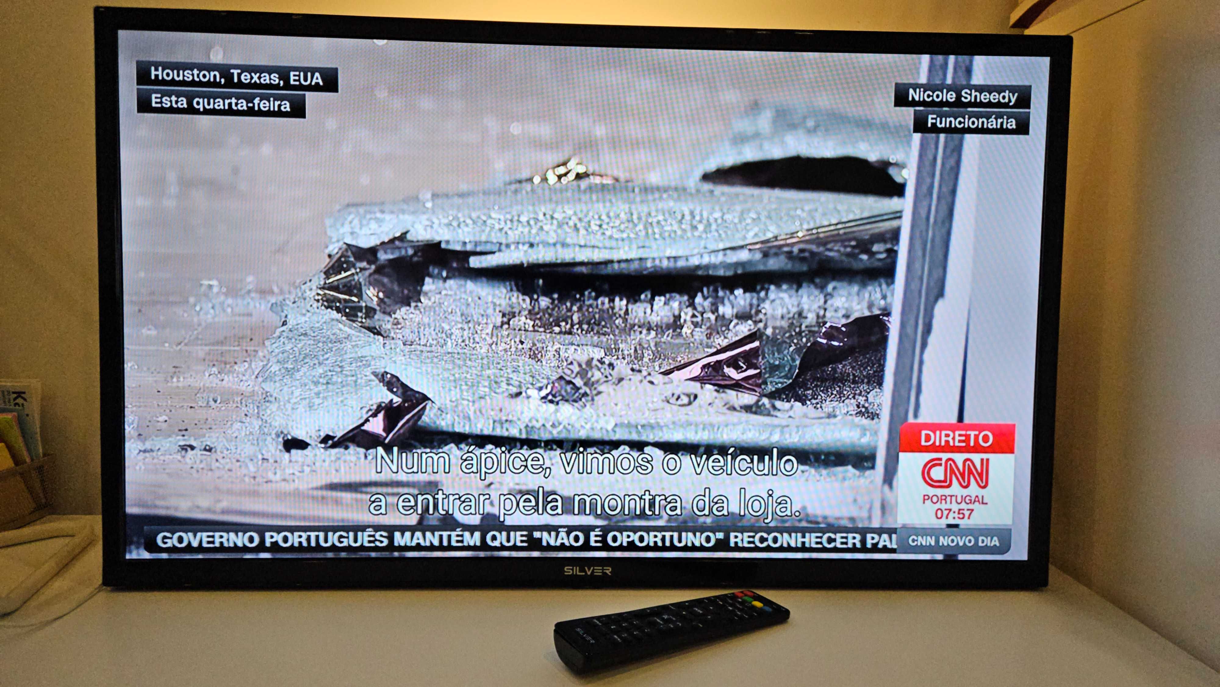 Smart TV Silver 32''